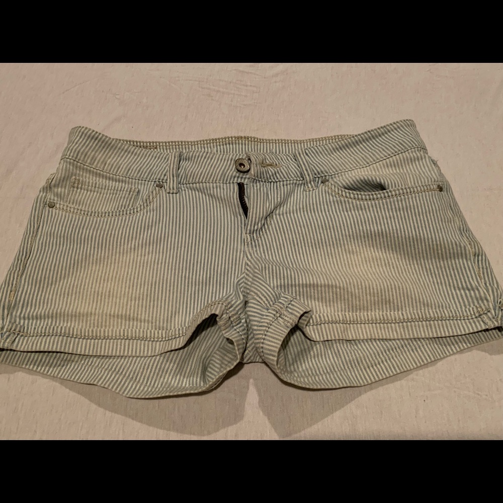 Levi’s striped shorts